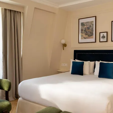 Du Flaneur 4* Parigi